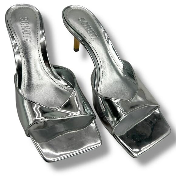 NEW Schutz Dethalia Silver Squared Toe Sandals Size 5 Mirror Metallic Heels - Picture 2 of 11